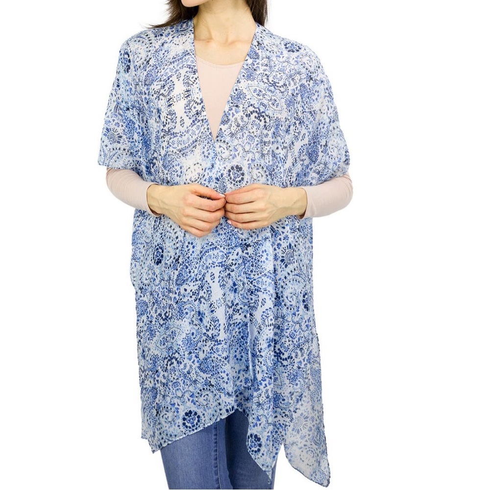 JUST JAMIE BOHO PAISLEY PRINT KIMONO In Ivory Blue Color- New With Tag- One Size